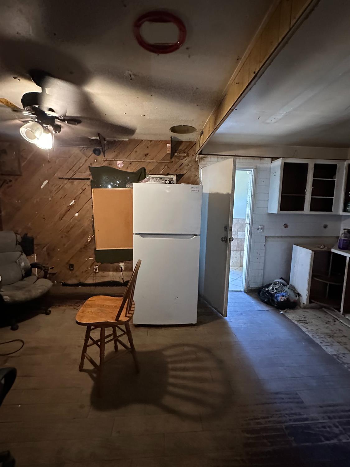 1734 Sylvia St, Selma, CA 93662