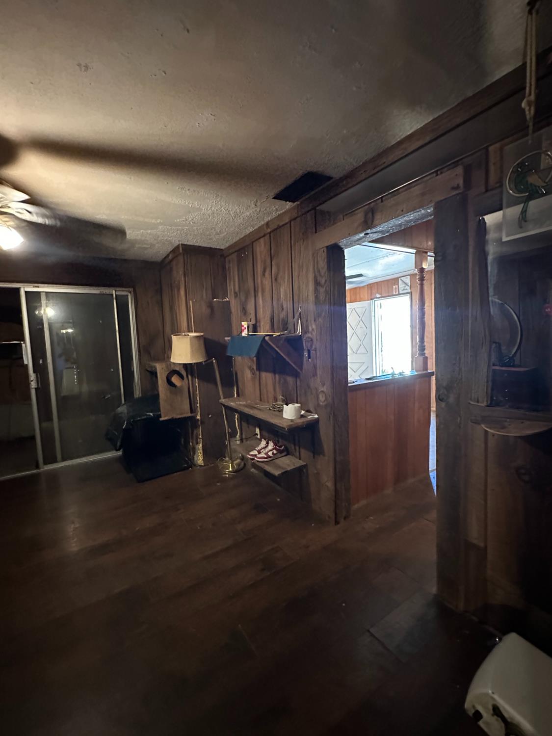 1734 Sylvia St, Selma, CA 93662