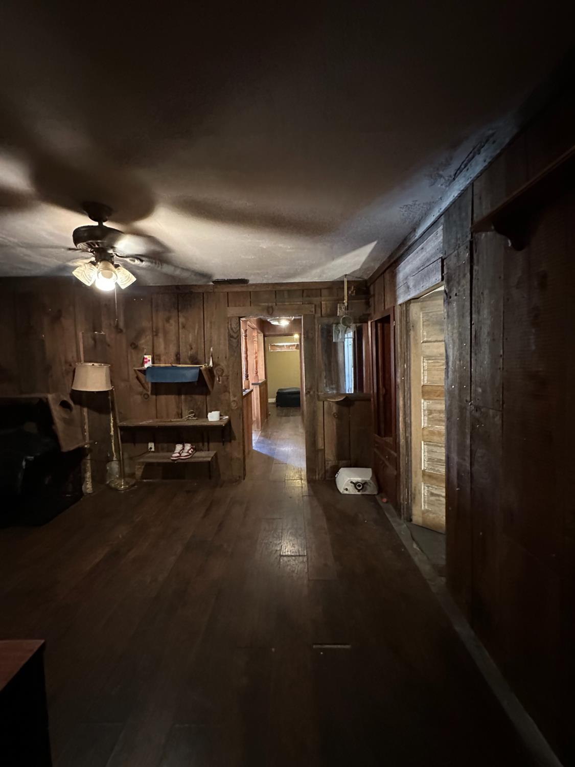 1734 Sylvia St, Selma, CA 93662