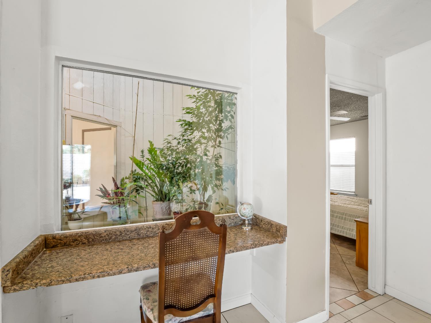 3669 W Terrace Ave, Fresno, CA 93722