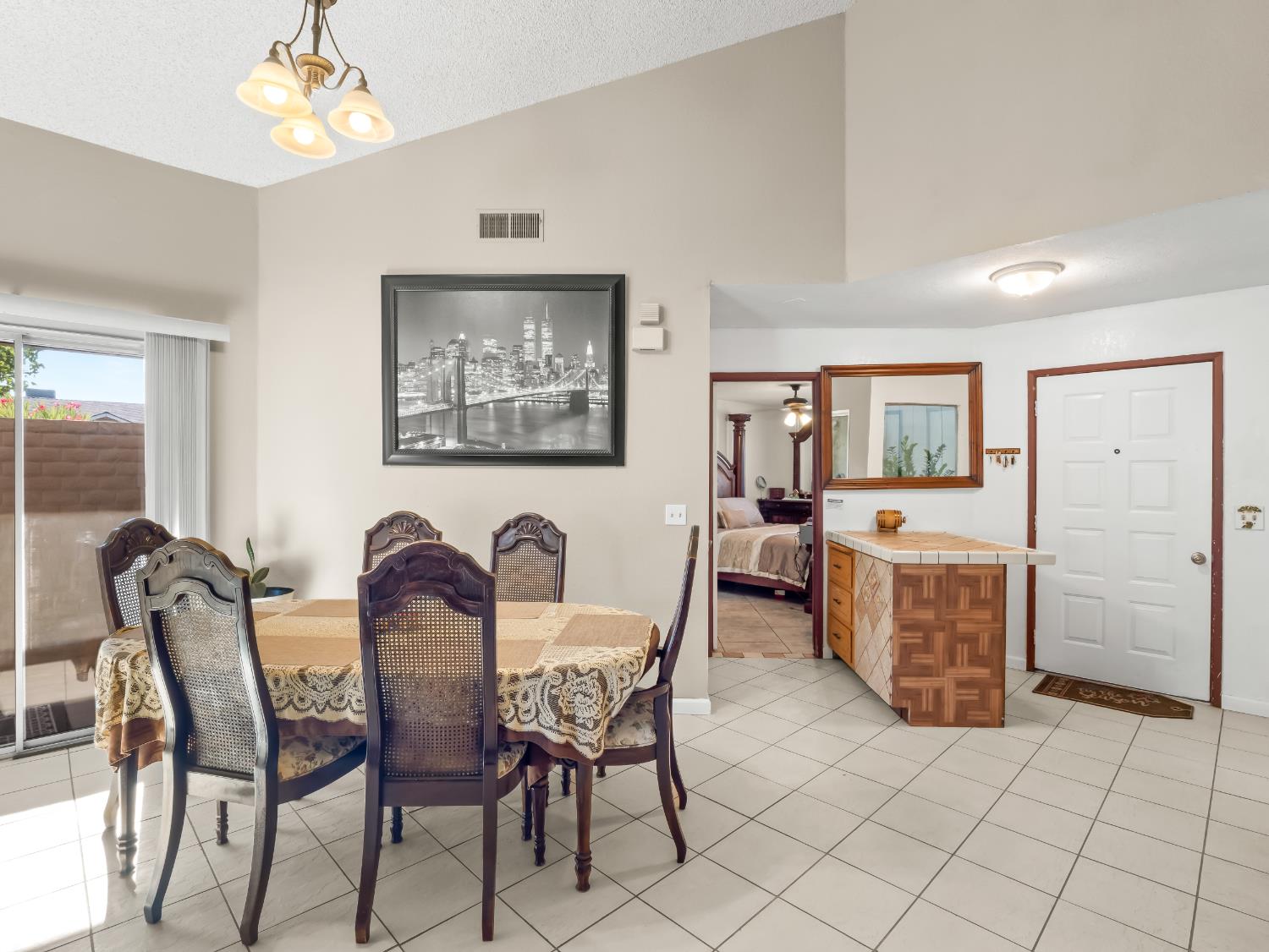 3669 W Terrace Ave, Fresno, CA 93722