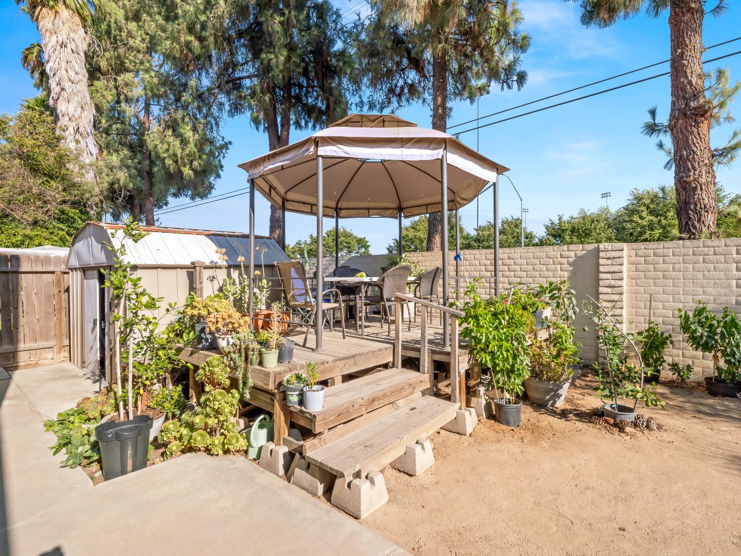 3669 W Terrace Ave, Fresno, CA 93722