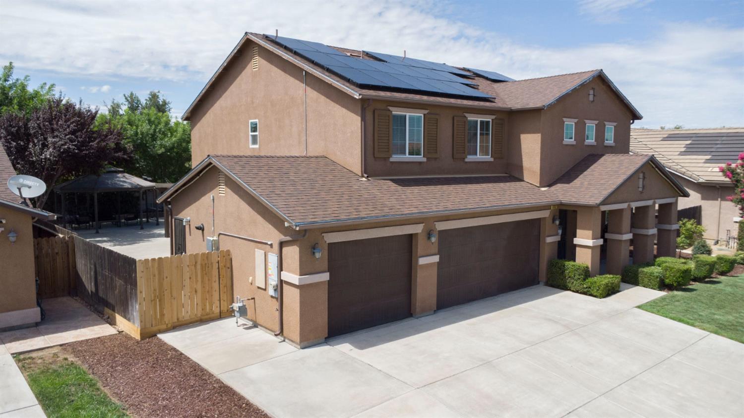 5837 E Platt Ave, Fresno, CA 93727