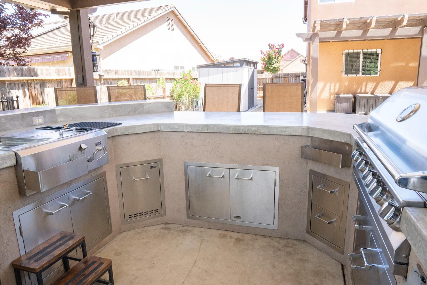 5837 E Platt Ave, Fresno, CA 93727
