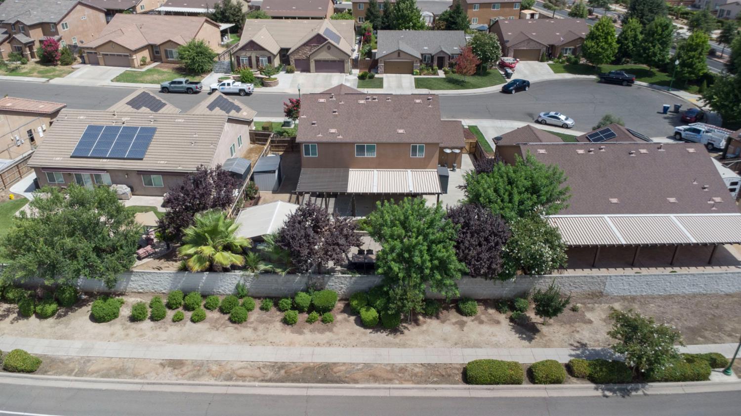 5837 E Platt Ave, Fresno, CA 93727