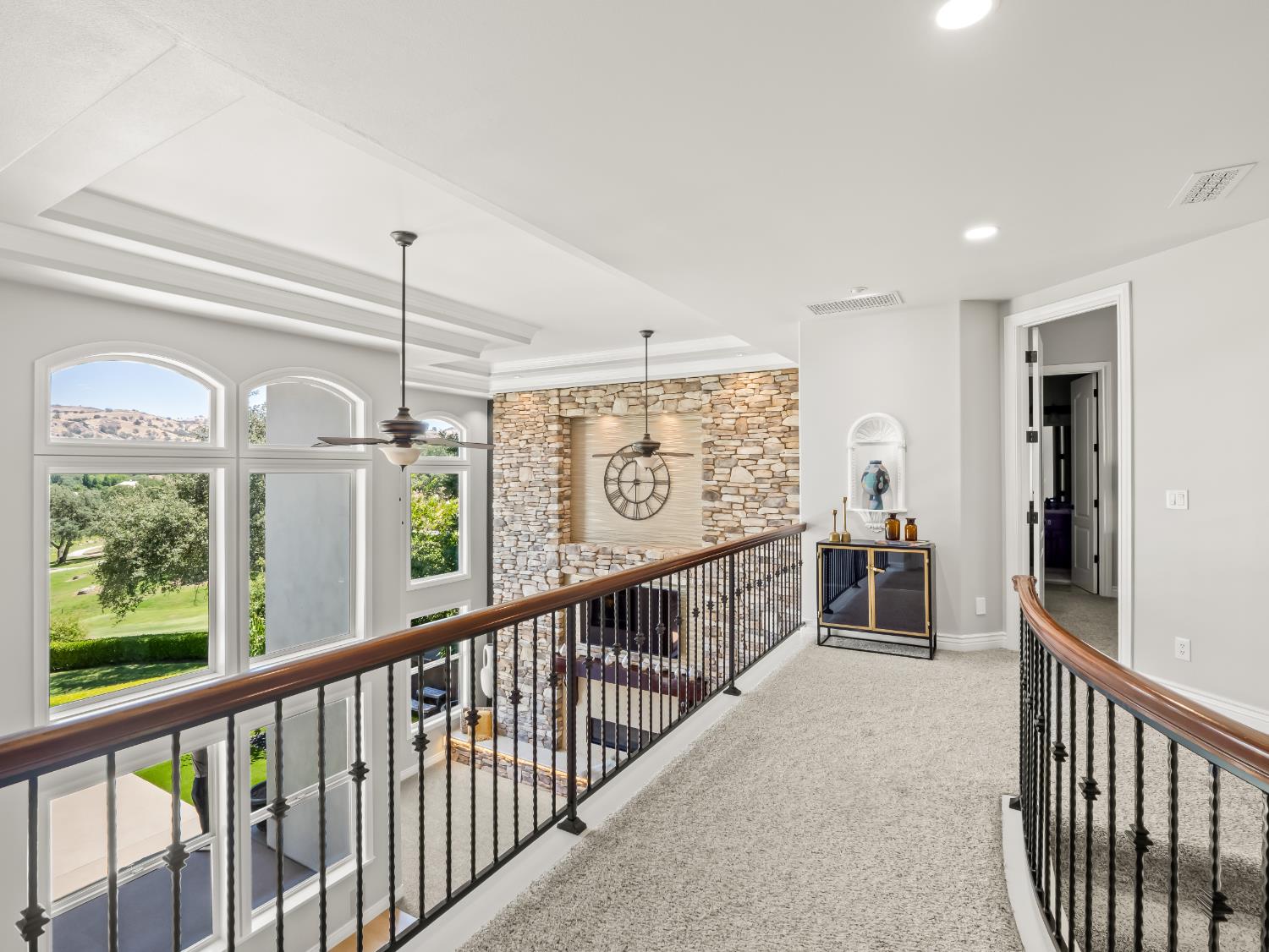 21998 Brighton Crest Dr, Friant, CA 93626