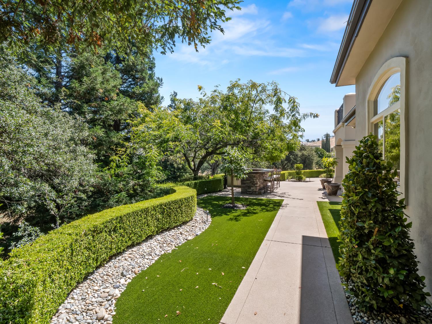 21998 Brighton Crest Dr, Friant, CA 93626