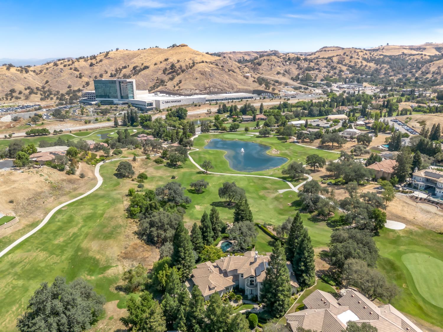 21998 Brighton Crest Dr, Friant, CA 93626