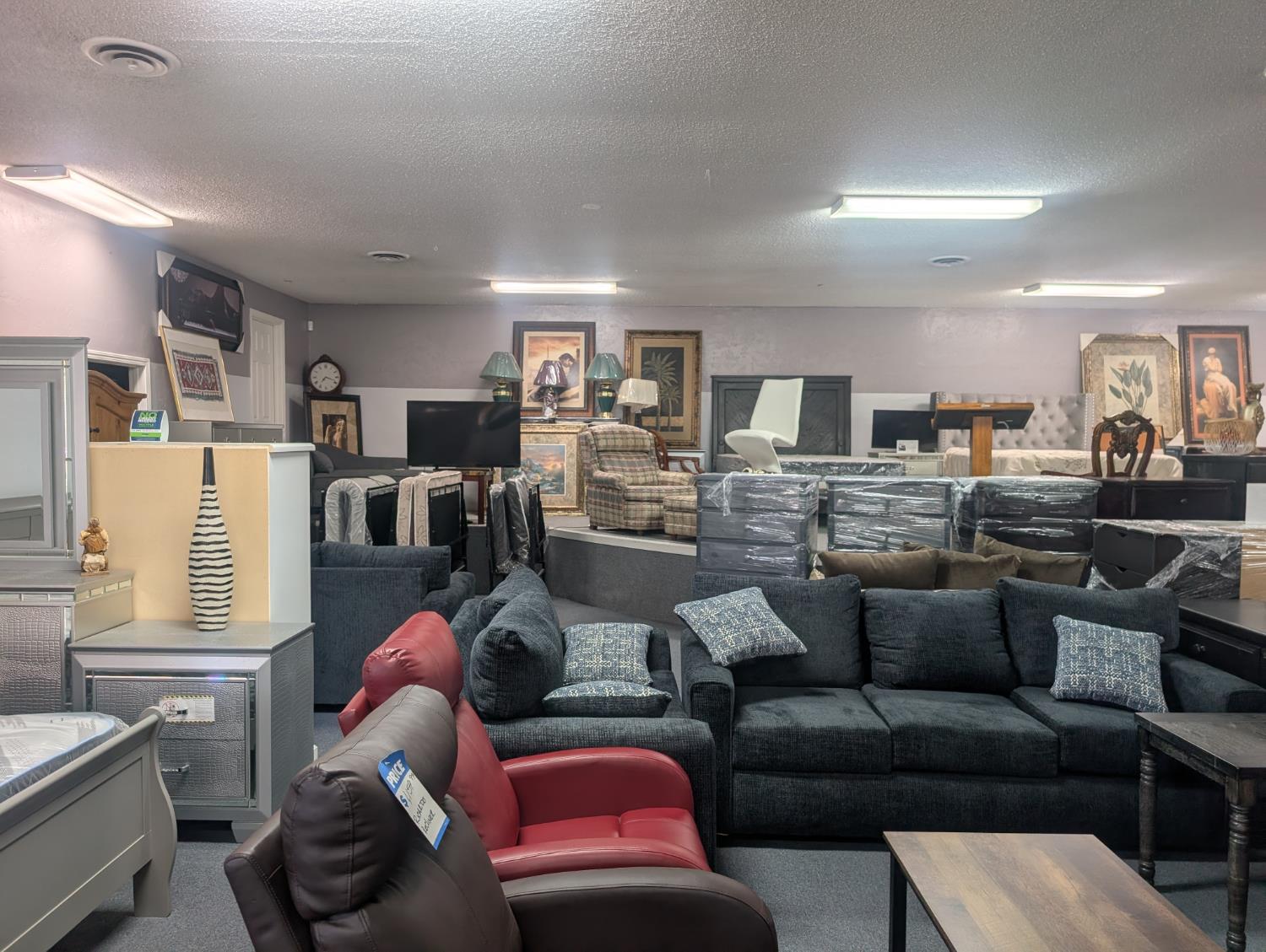 625 W Clinton Ave, Fresno, CA 93705