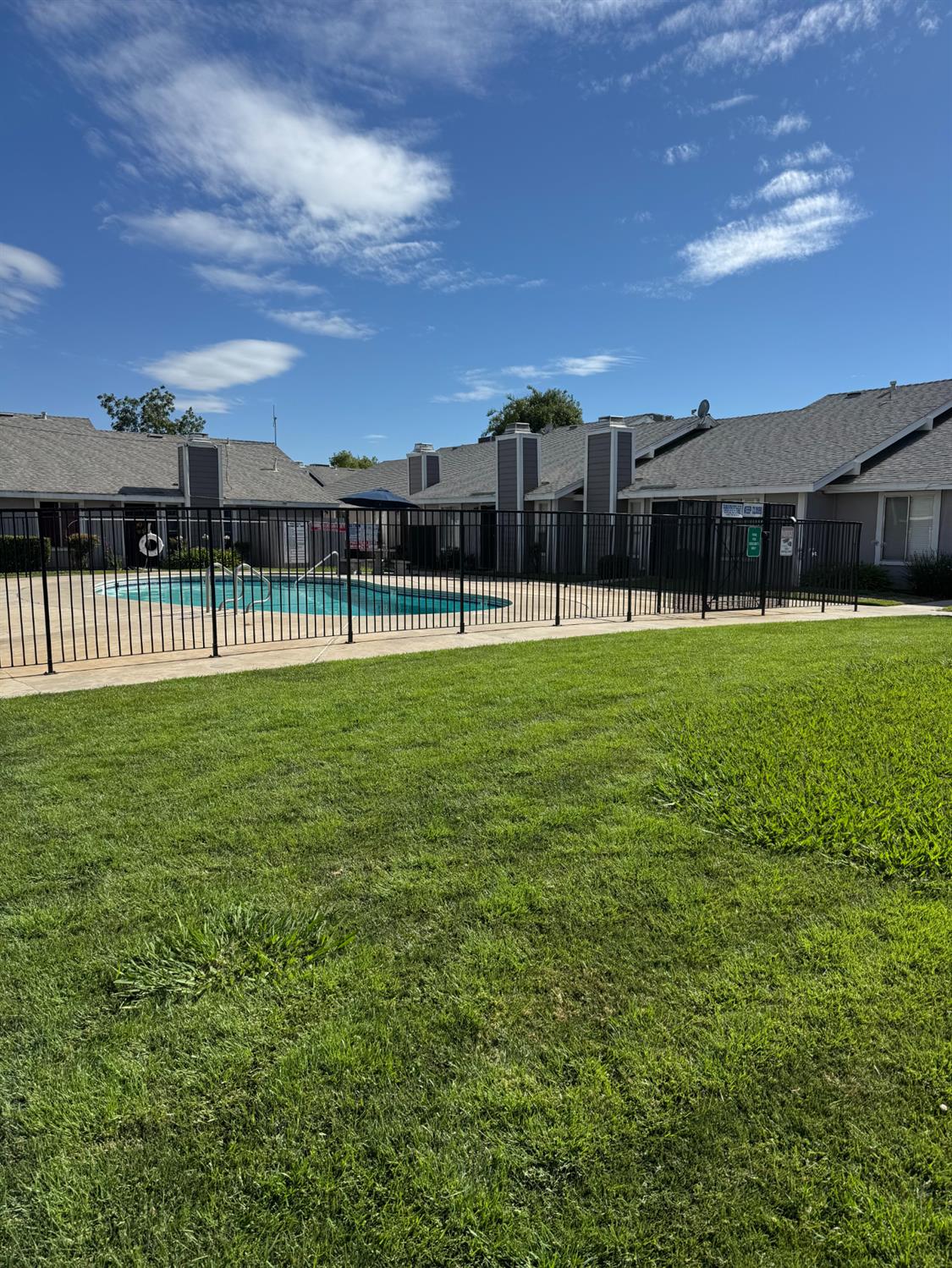 1027 W Dakota #119, Fresno, CA 93705