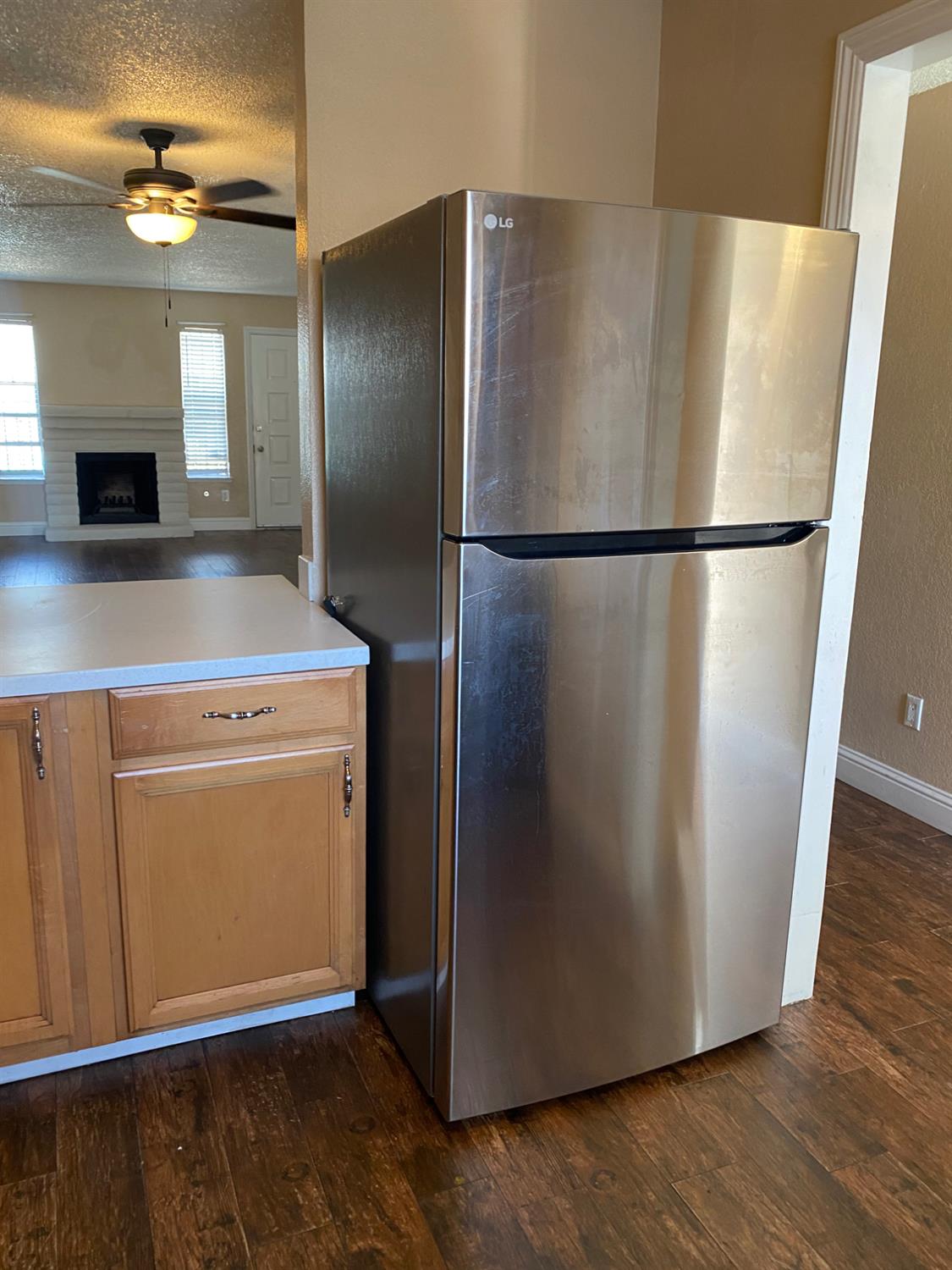 1027 W Dakota #119, Fresno, CA 93705