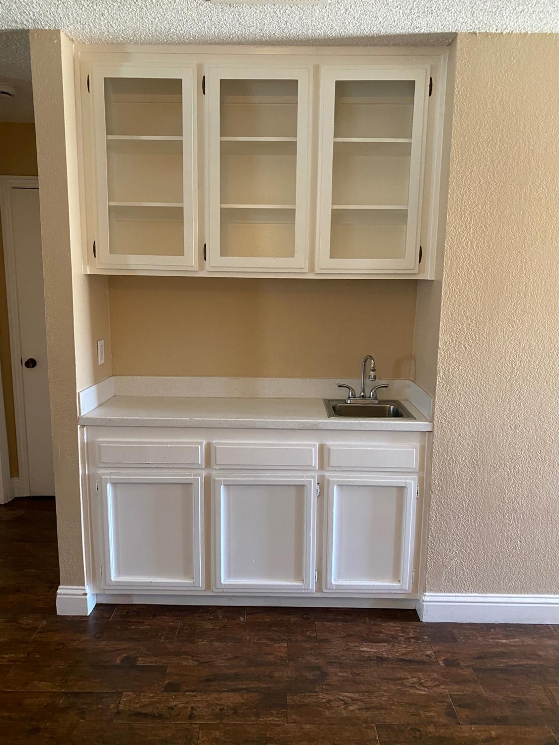 1027 W Dakota #119, Fresno, CA 93705