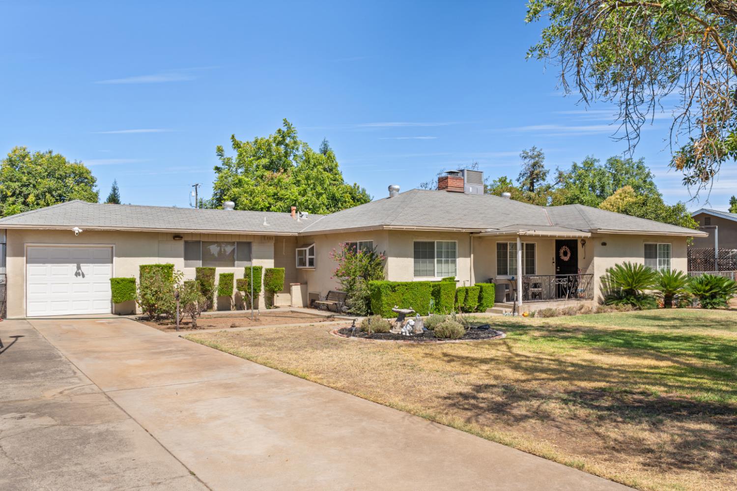 4535 N Delno Ave, Fresno, CA 93705