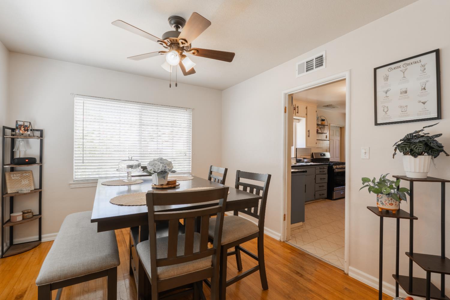 4535 N Delno Ave, Fresno, CA 93705