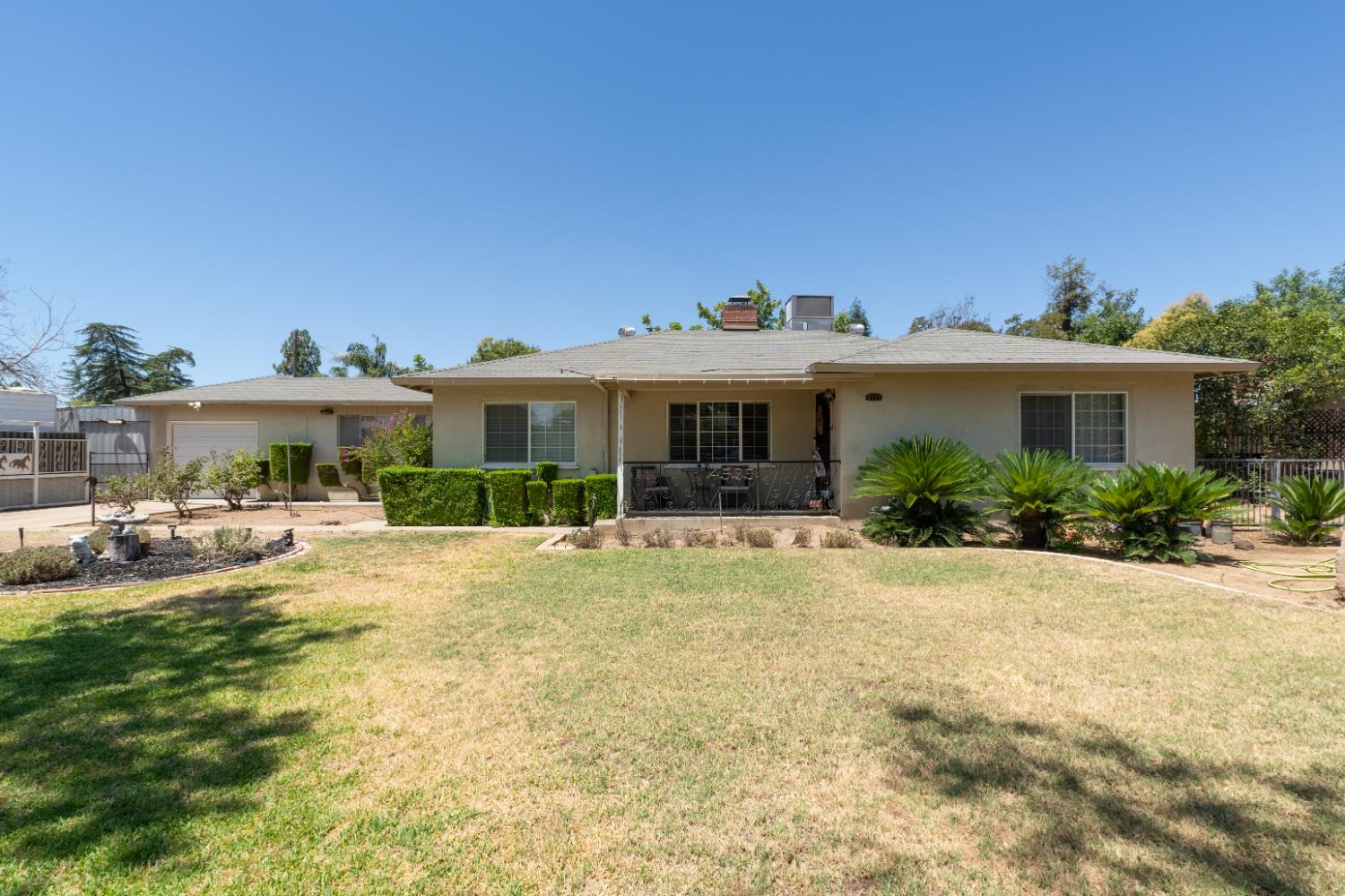 4535 N Delno Ave, Fresno, CA 93705