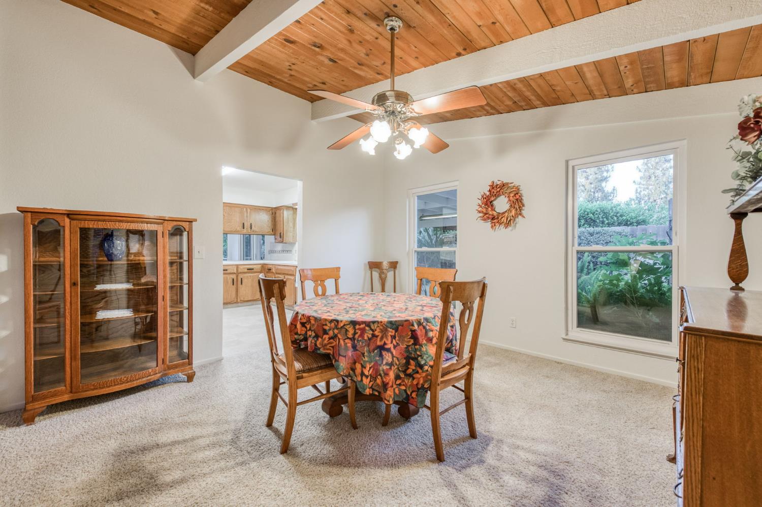 1611 W Mesa Ave, Fresno, CA 93711