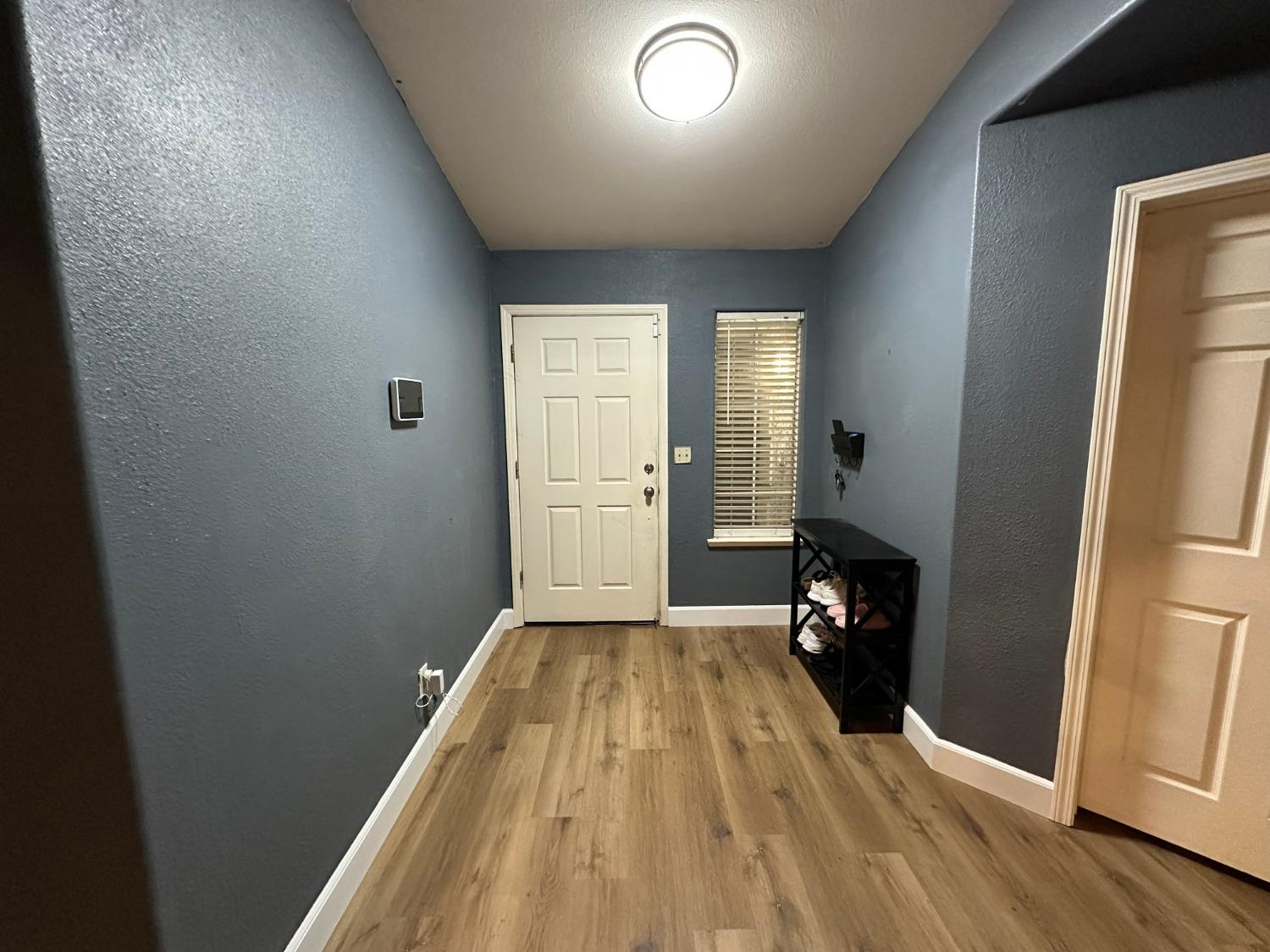 2526 Gibson Ave, Clovis, CA 93611