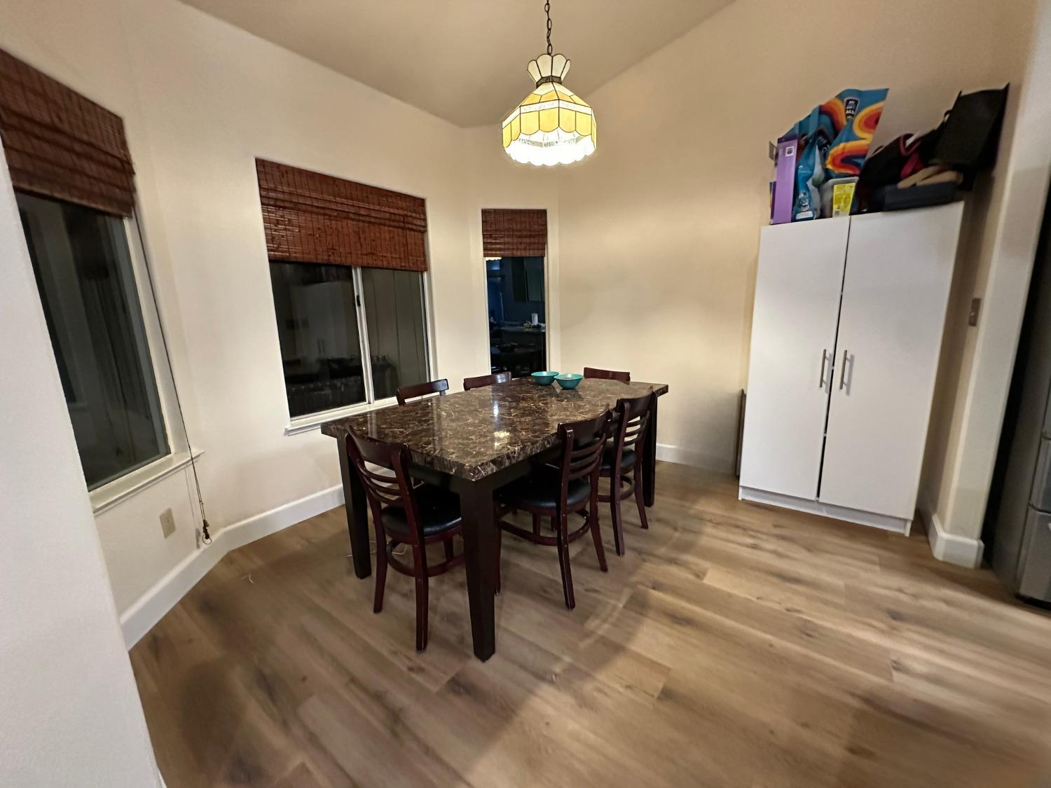 2526 Gibson Ave, Clovis, CA 93611