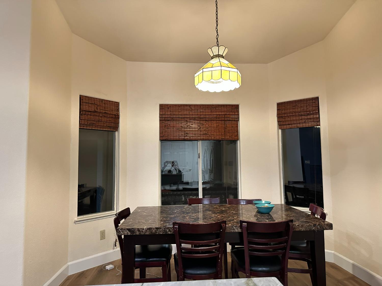 2526 Gibson Ave, Clovis, CA 93611