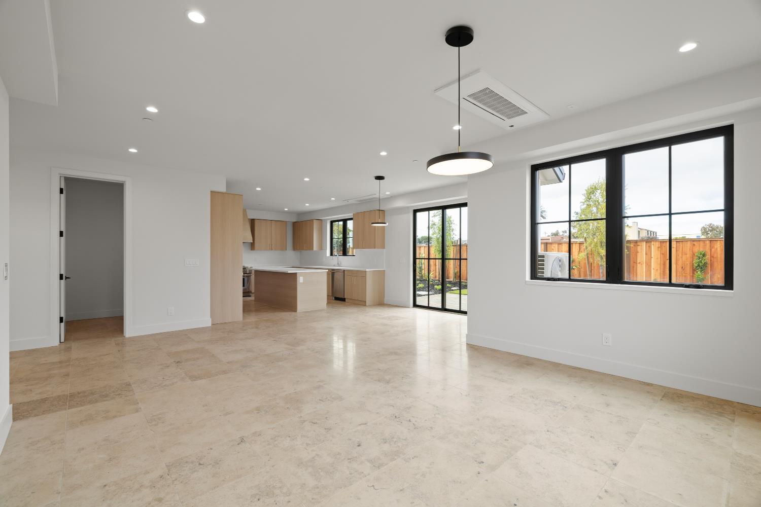568 Creekside Ct, Half Moon Bay, CA 94019