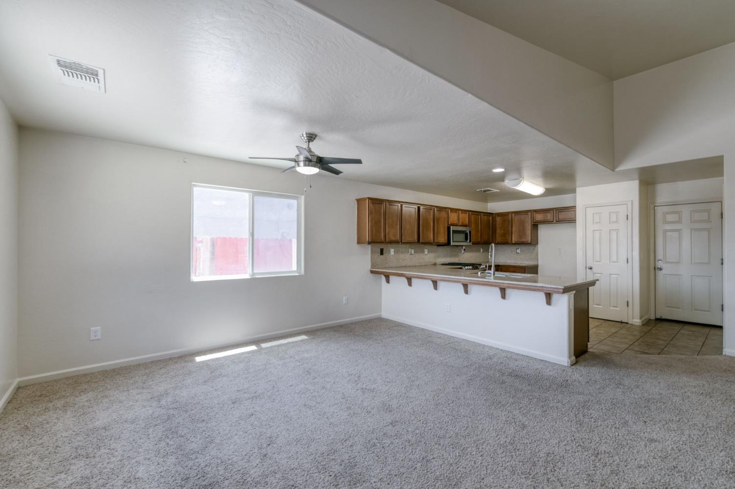 3308 N Gregory Ave, Fresno, CA 93722