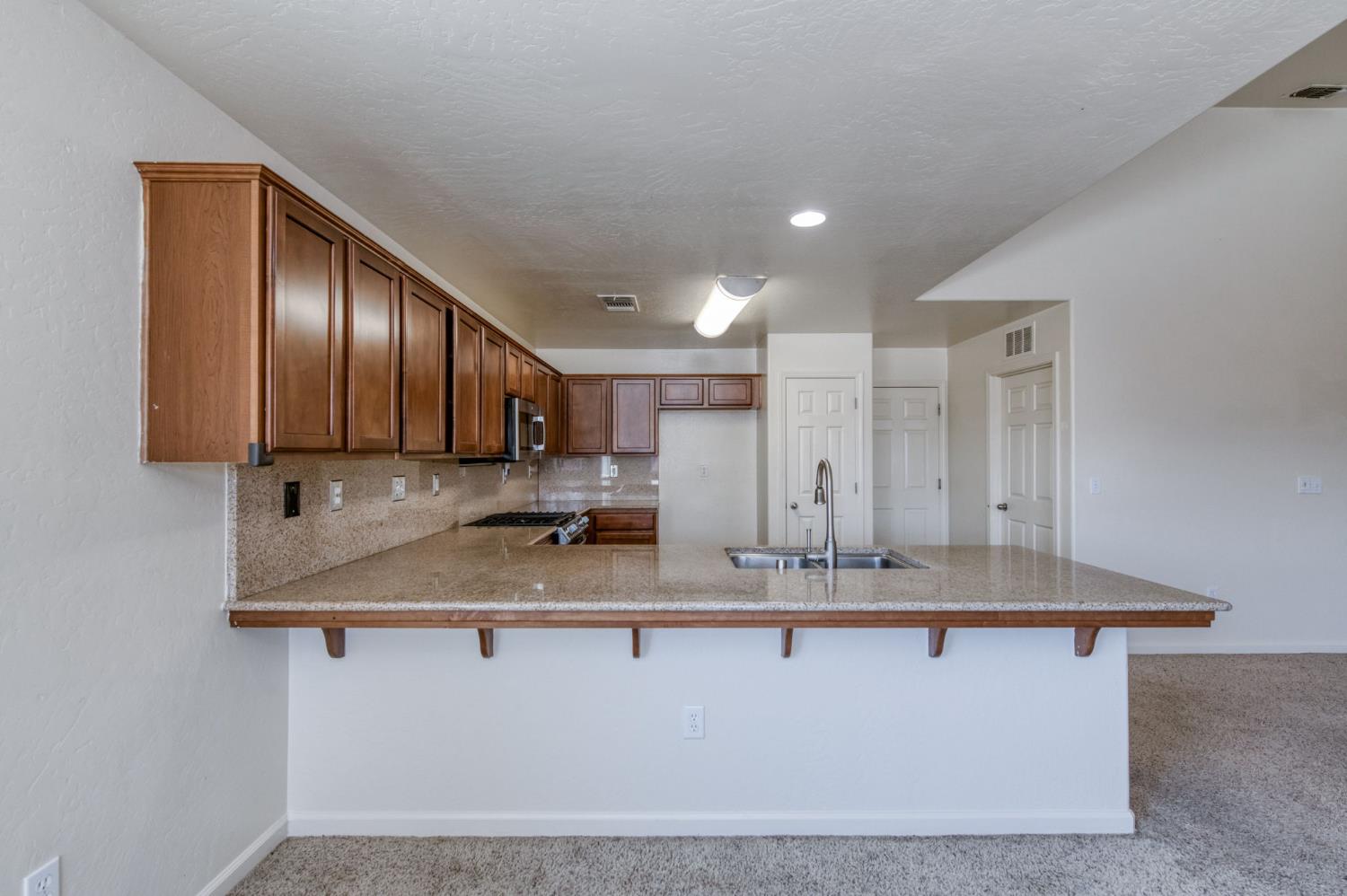 3308 N Gregory Ave, Fresno, CA 93722