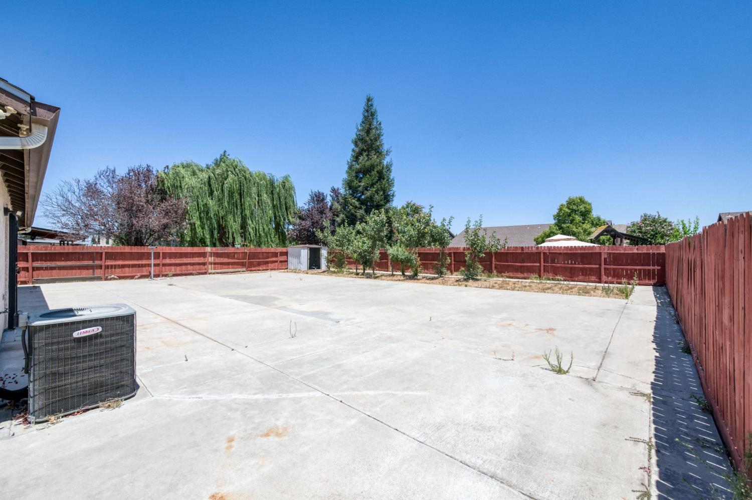 3308 N Gregory Ave, Fresno, CA 93722