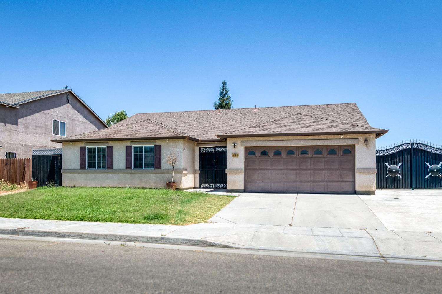 3308 N Gregory Ave, Fresno, CA 93722