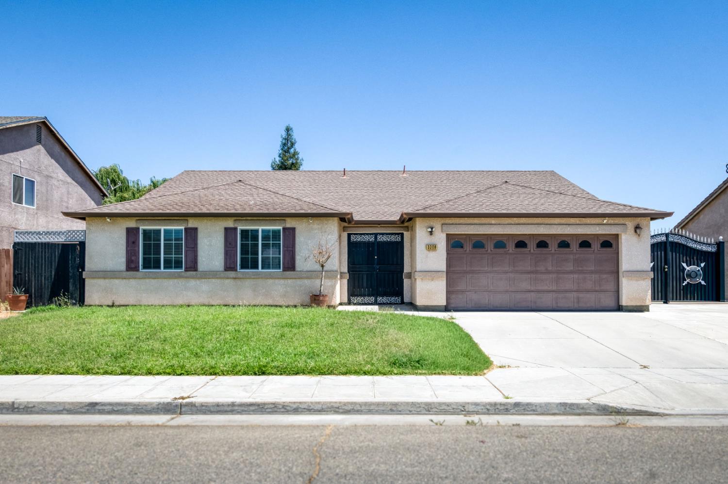 3308 N Gregory Ave, Fresno, CA 93722