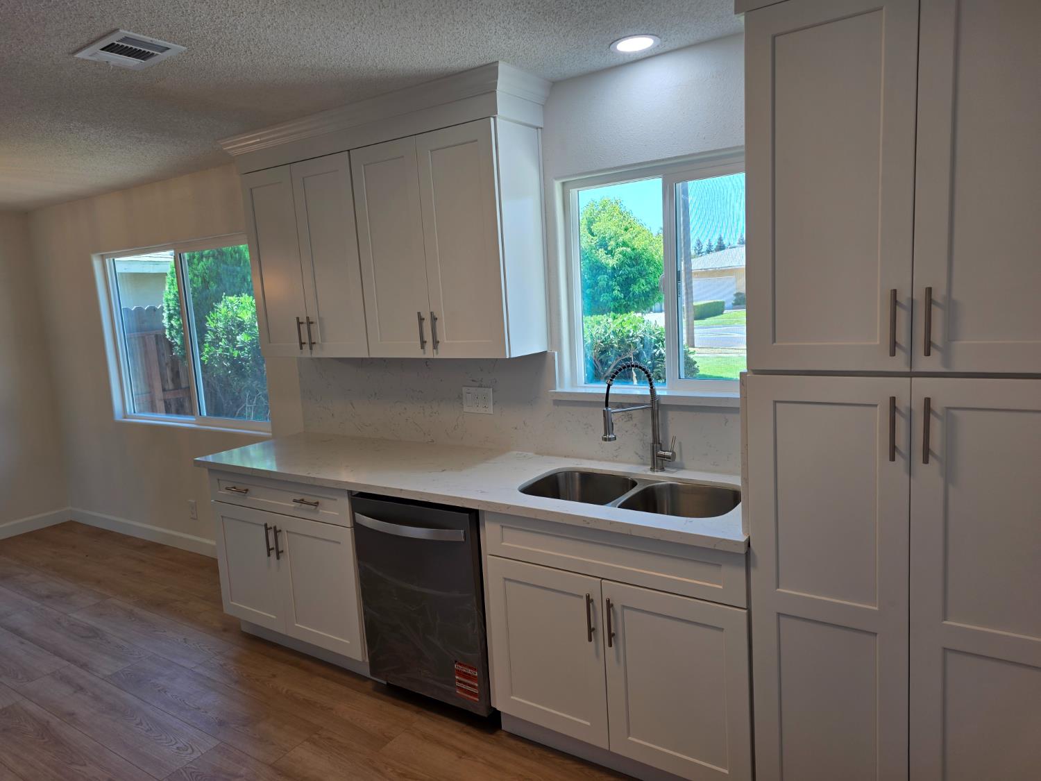 1734 W Cornell Ave, Fresno, CA 93705