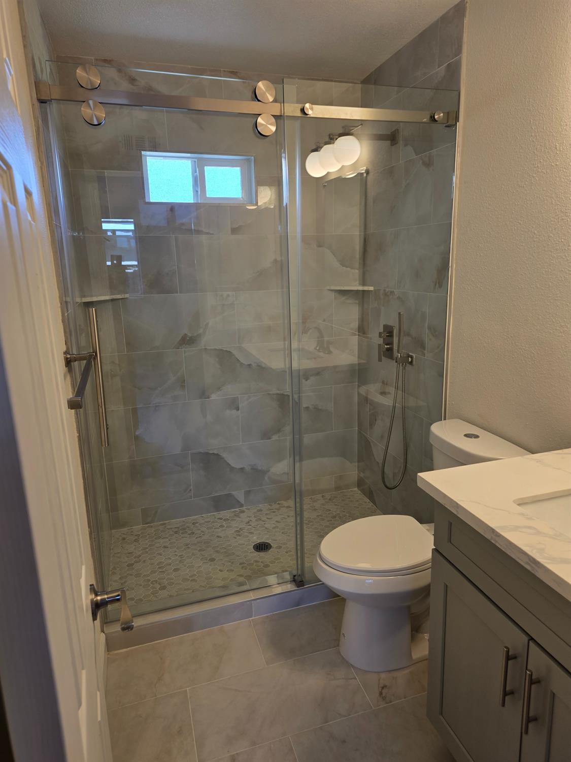 1734 W Cornell Ave, Fresno, CA 93705