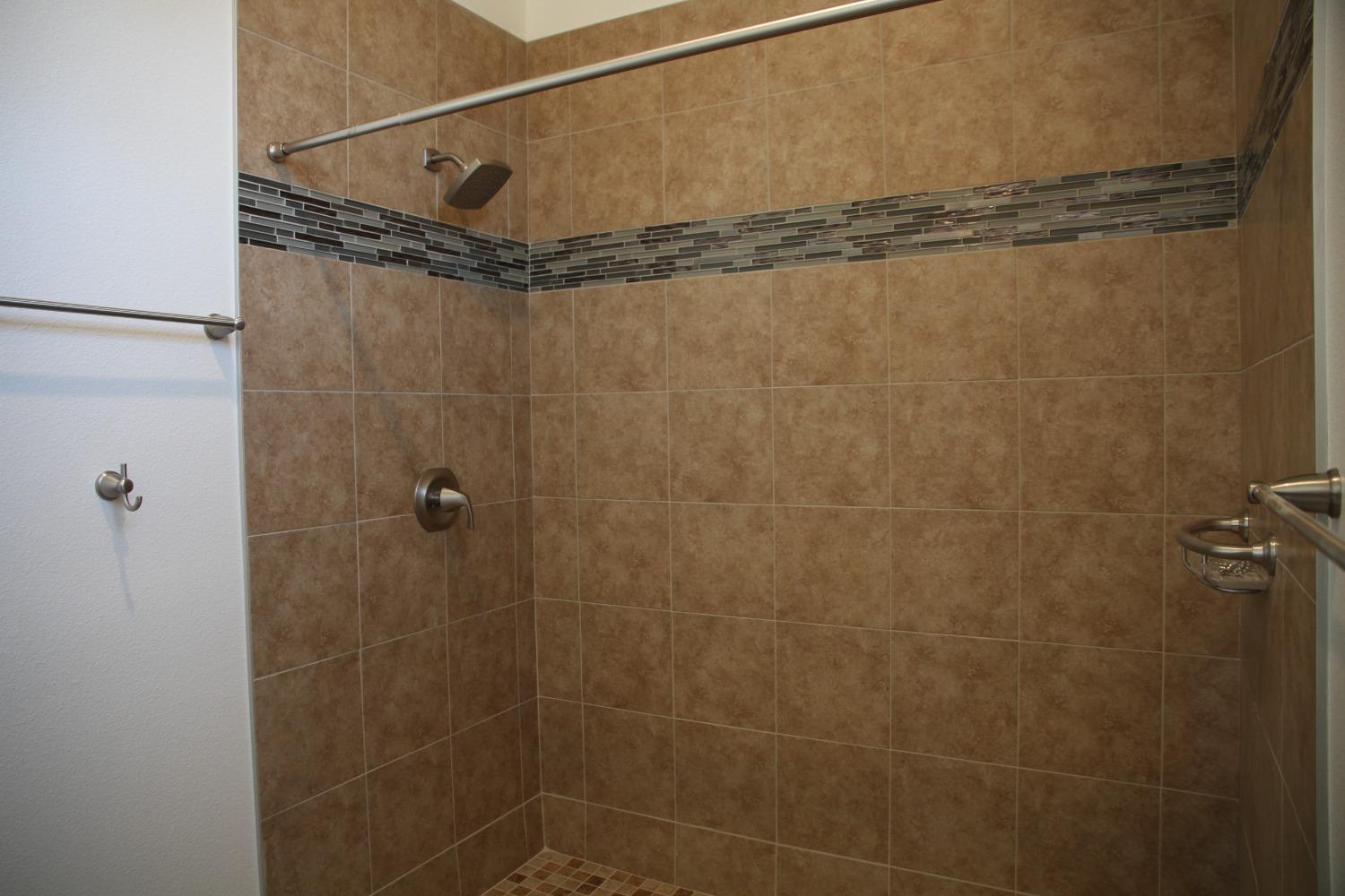 728 W Vassar, Fresno, CA 93705