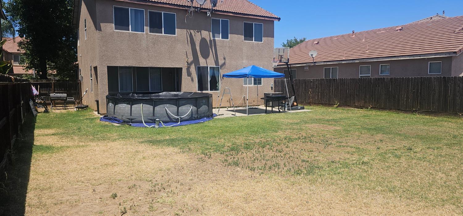 6653 E Braly Ave, Fresno, CA 93727