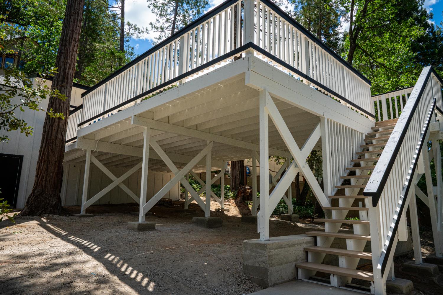 39671 E Idylwild, Bass Lake, CA 93604