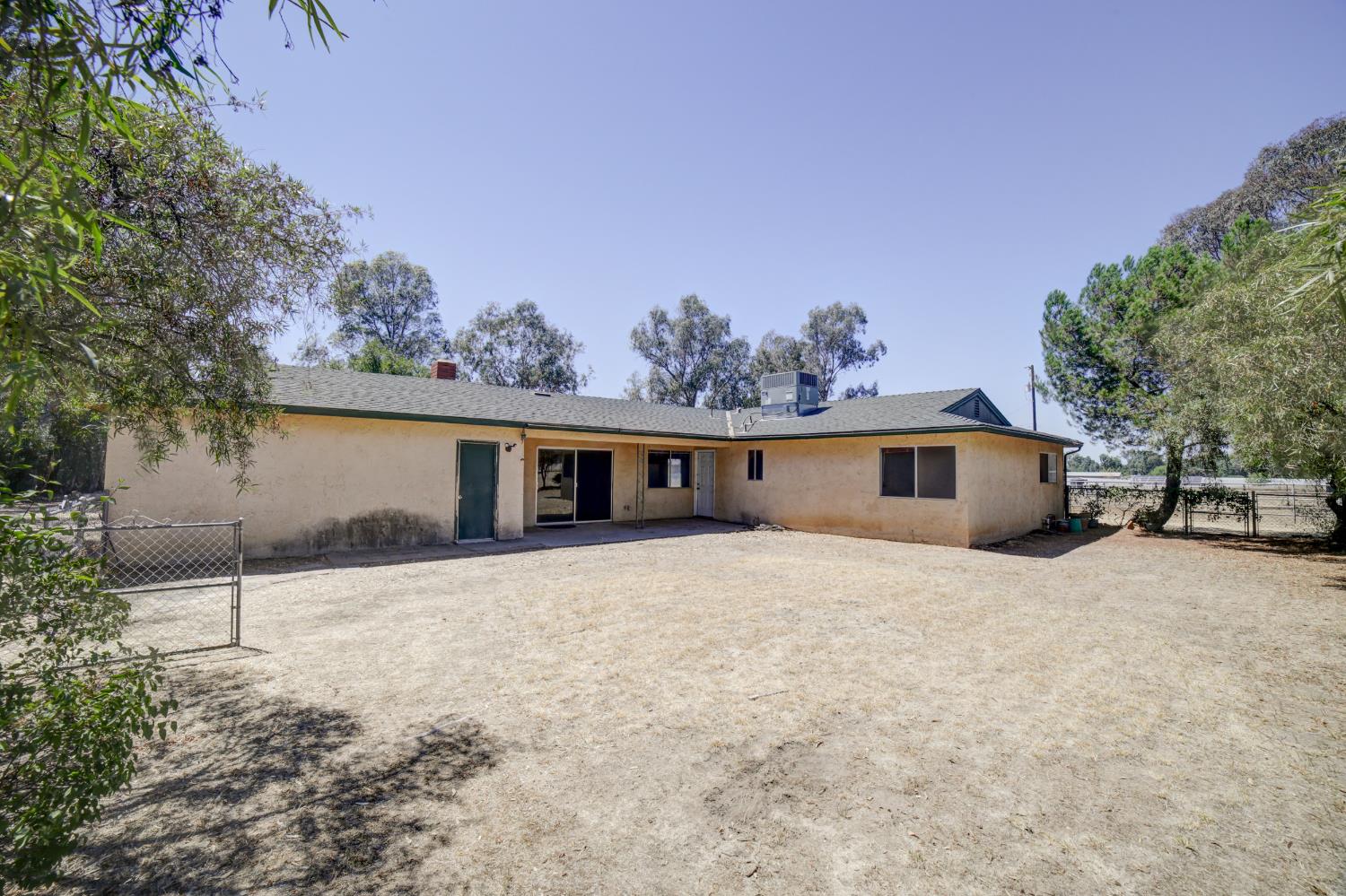 17101 Road 37, Madera, CA 93636