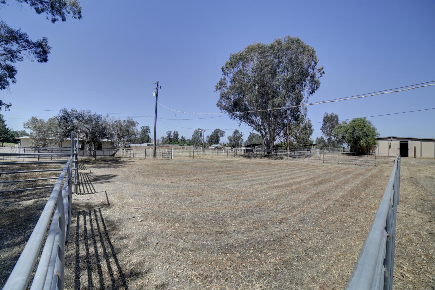 17101 Road 37, Madera, CA 93636