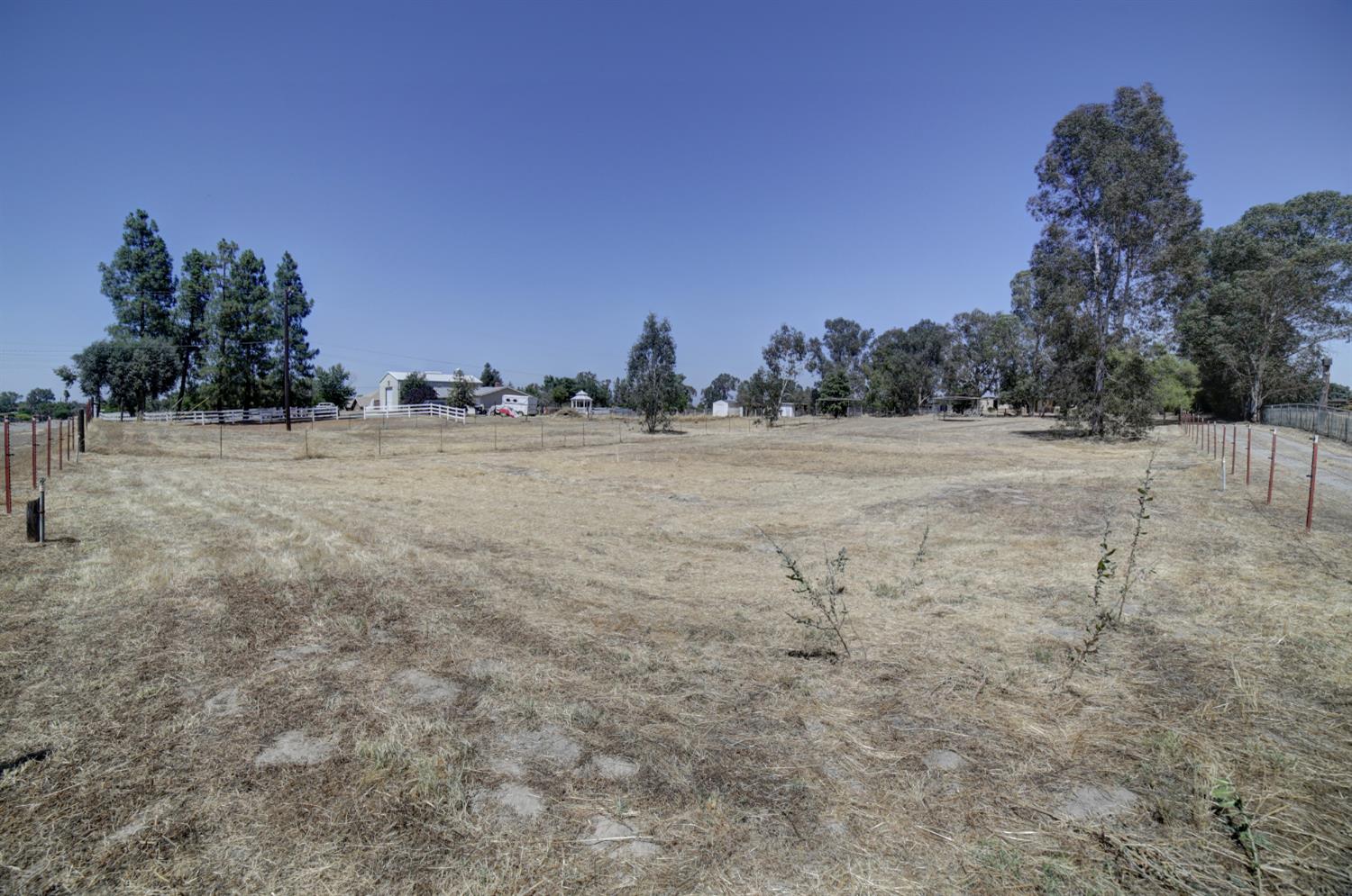 17101 Road 37, Madera, CA 93636