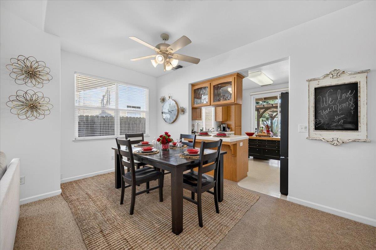 337 Village Drive, Dinuba, CA 93618