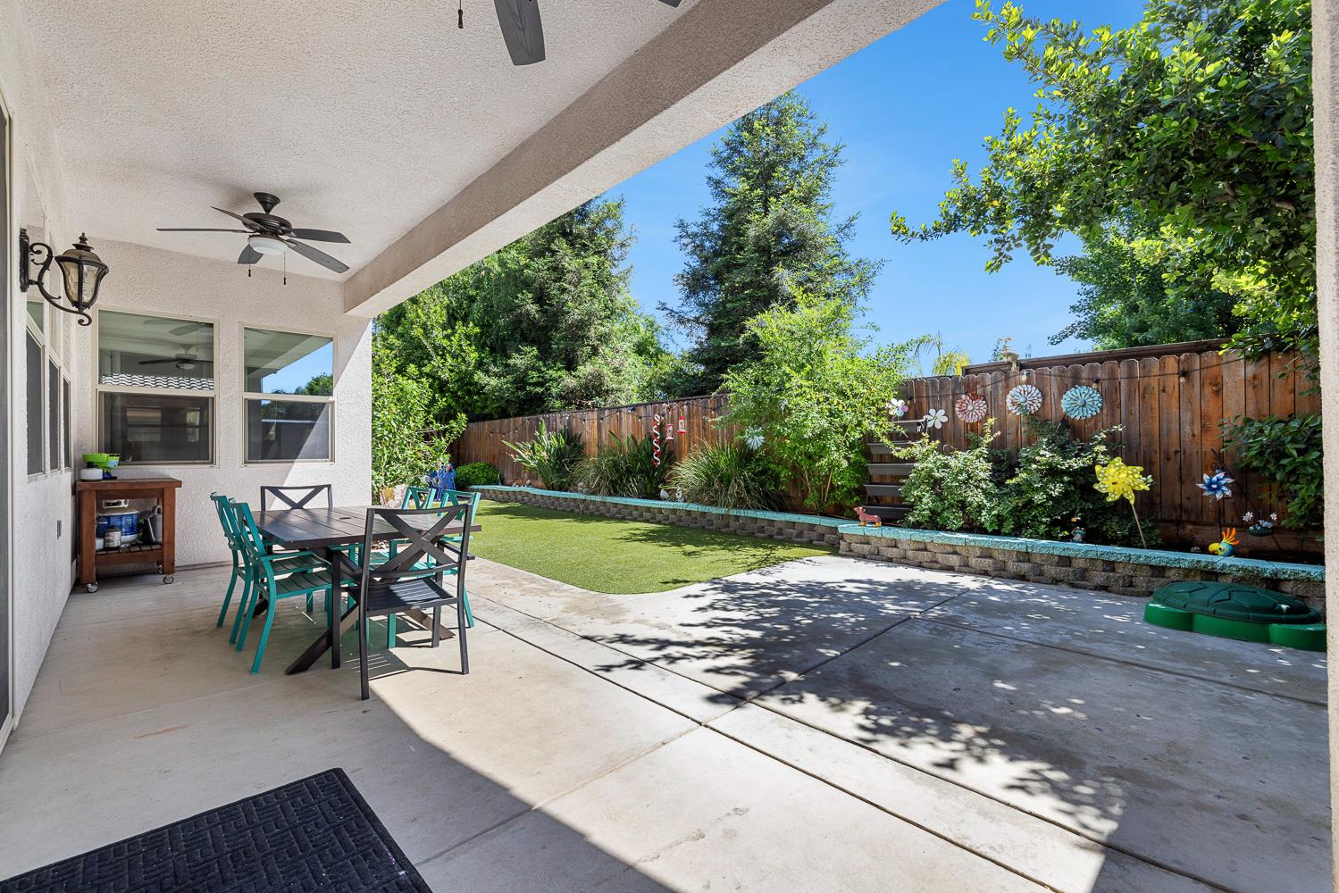 5796 N San Miguel Ave, Fresno, CA 93723