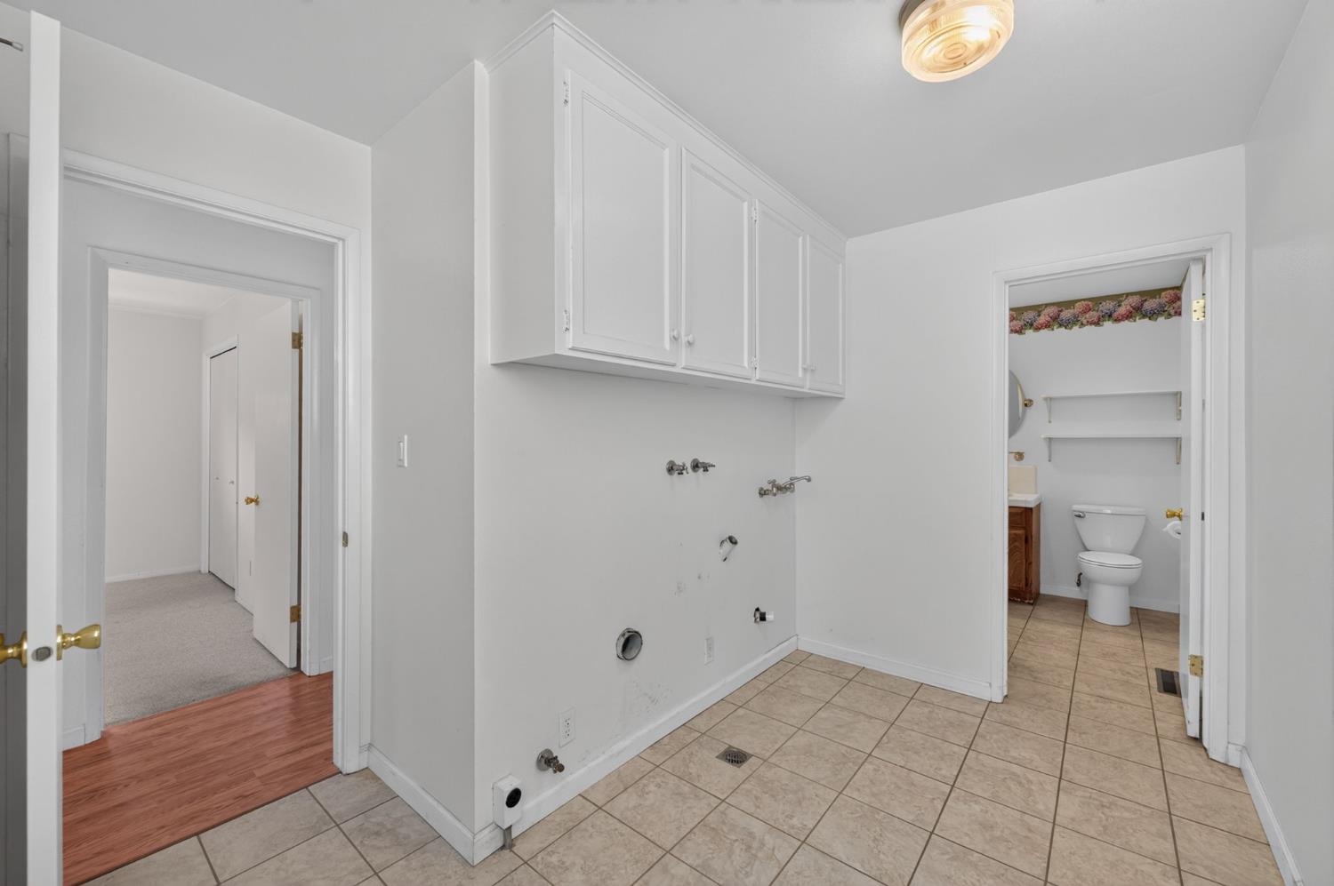 6594 N Woodrow Ave, Fresno, CA 93710