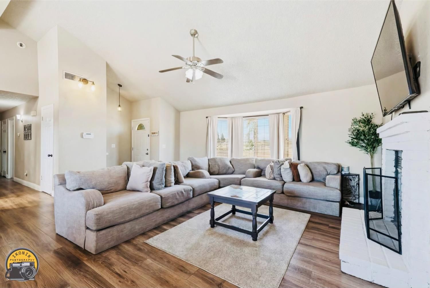 20229 Road 30 1/2, Madera, CA 93638