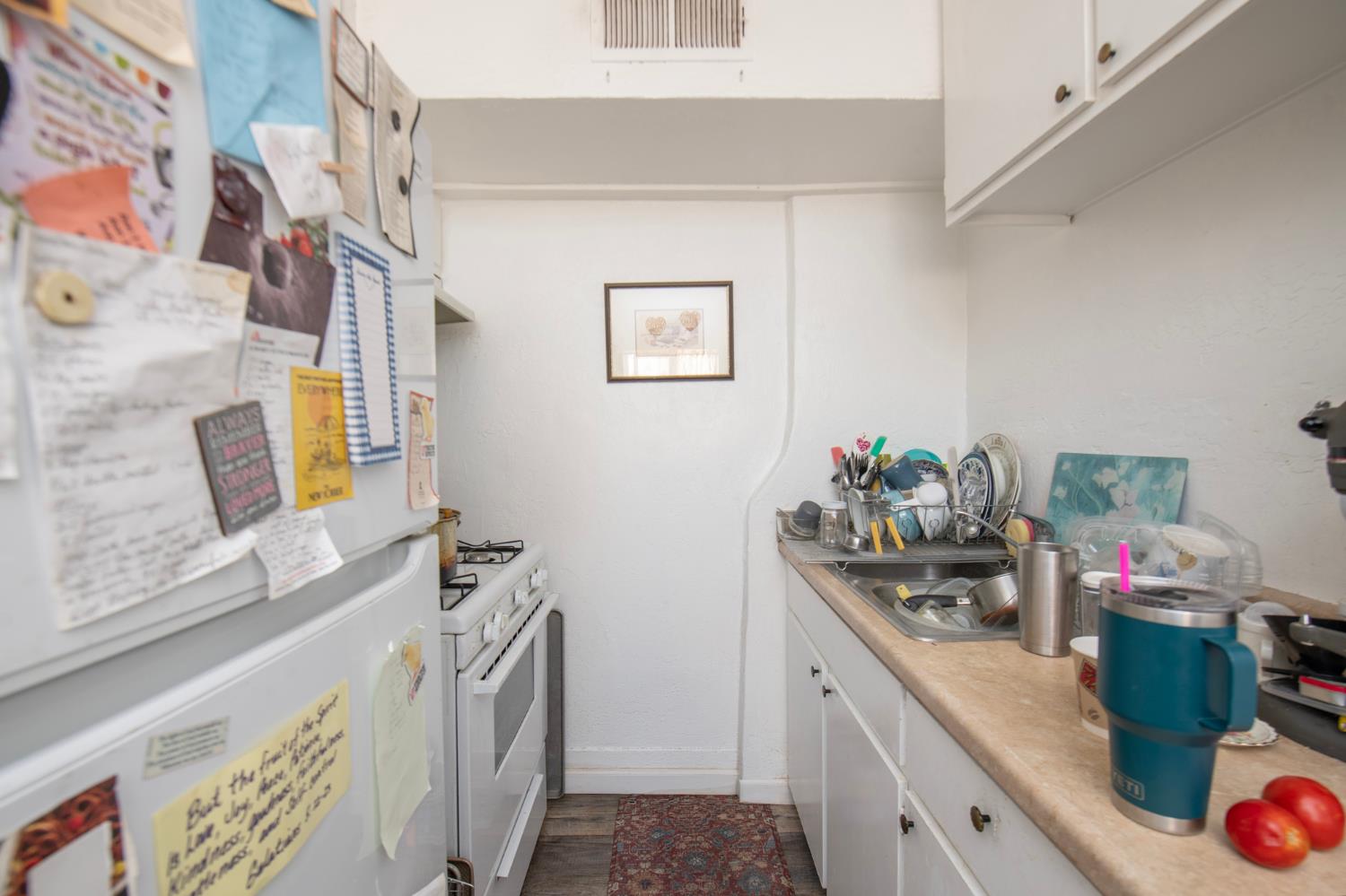 2115 N Ferger Ave, Fresno, CA 93704