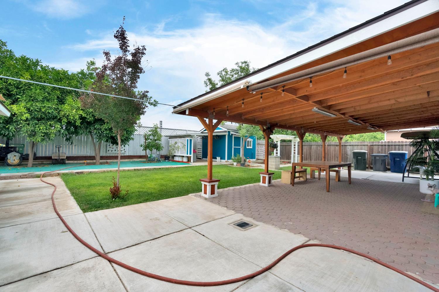 4713 E Belgravia Ave, Fresno, CA 93725