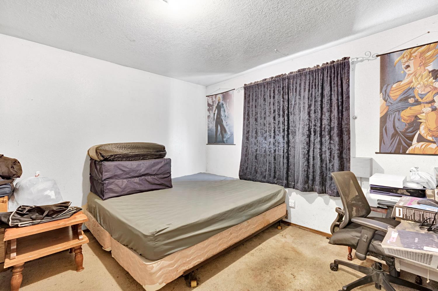 4163 E Clay Ave, Fresno, CA 93702