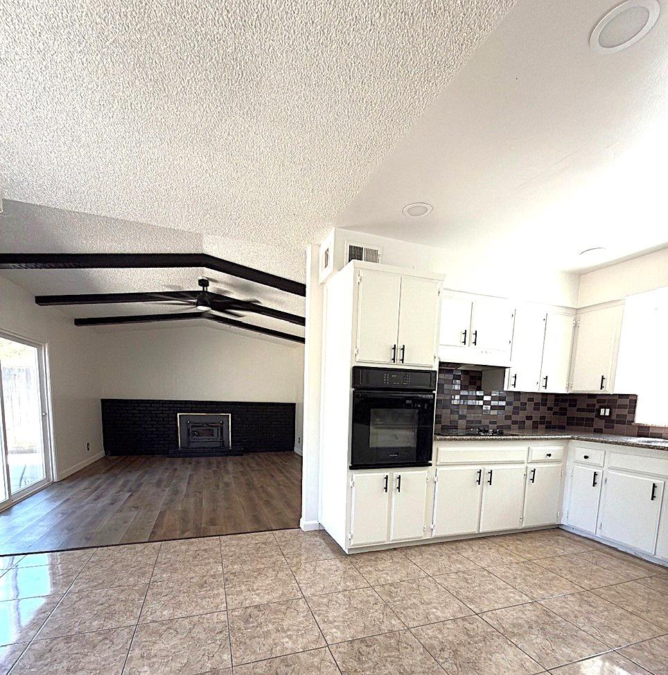 2365 Fordham Ave, Clovis, CA 93611