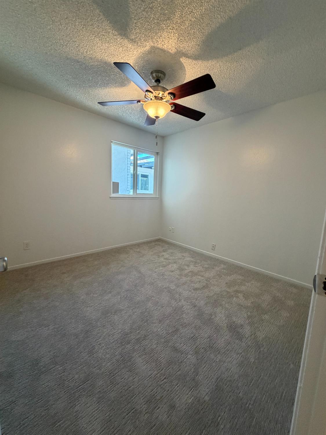 2365 Fordham Ave, Clovis, CA 93611