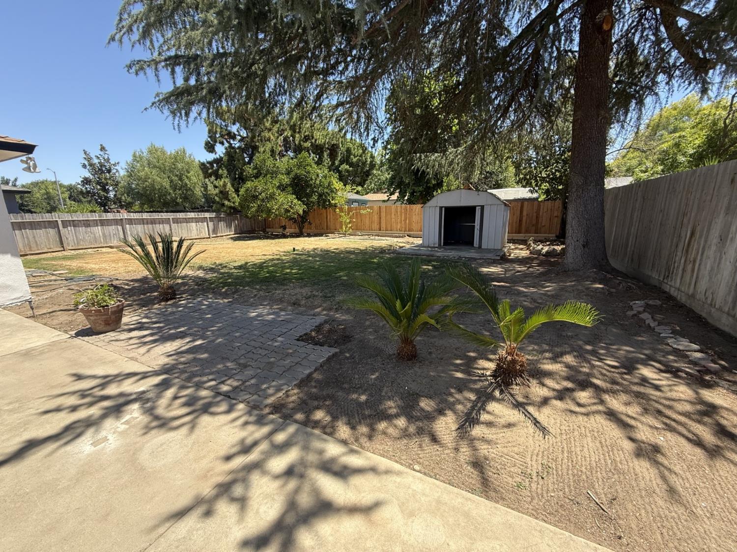 2365 Fordham Ave, Clovis, CA 93611