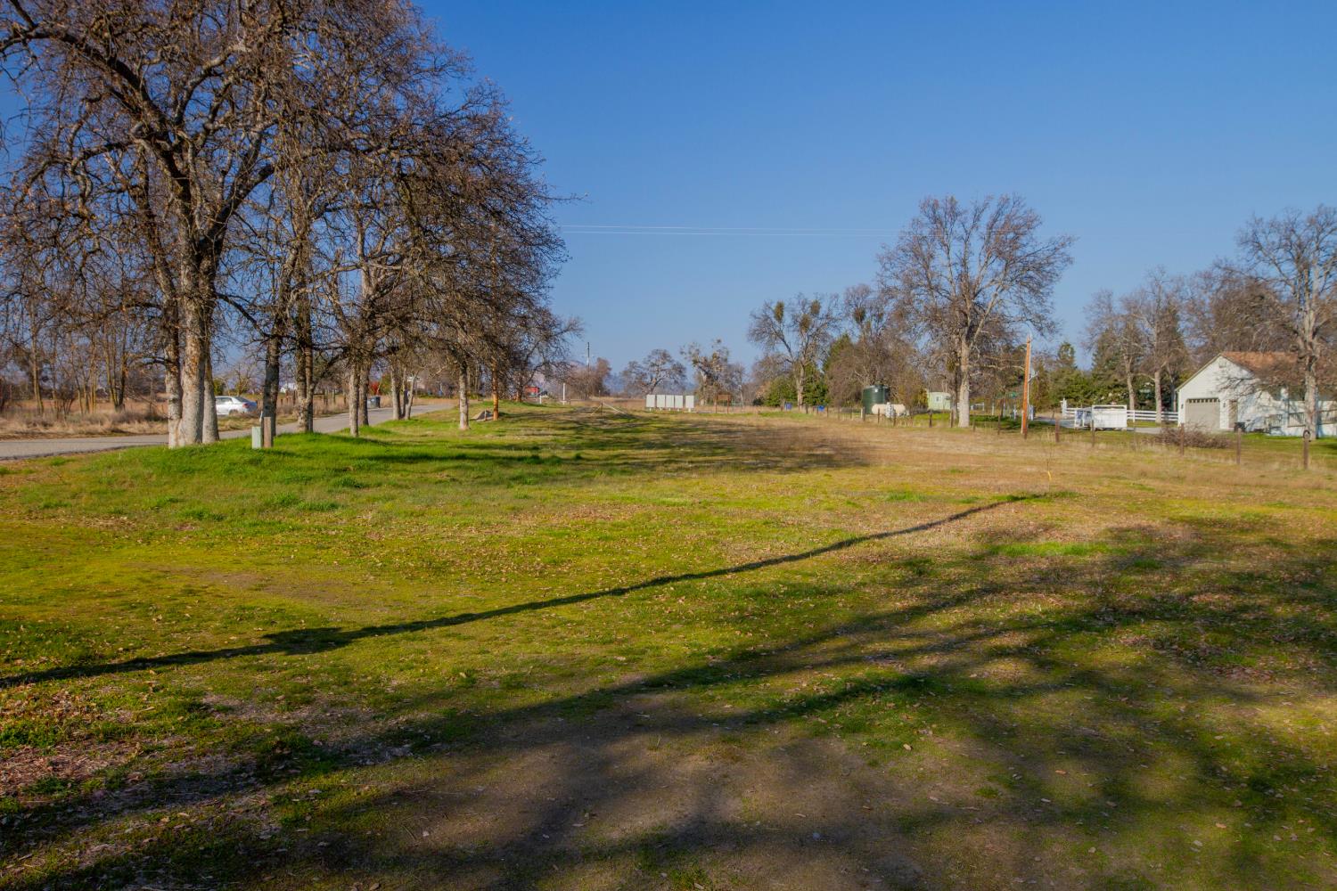 33831 Medford Rd, Auberry, CA 93602