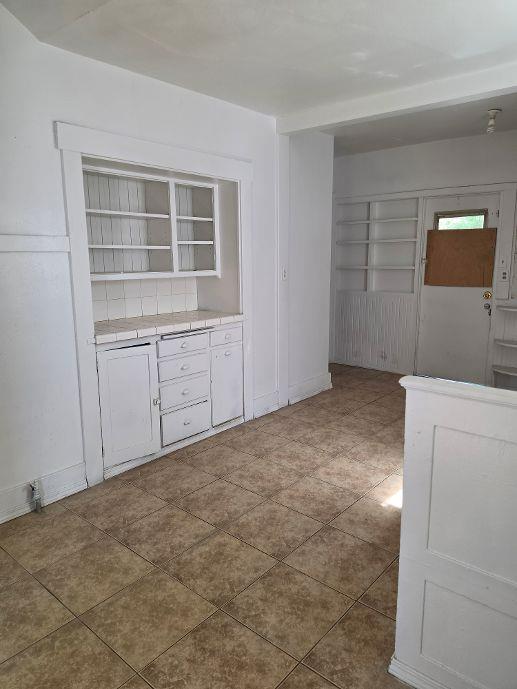 3247 E Butler Ave, Fresno, CA 93702