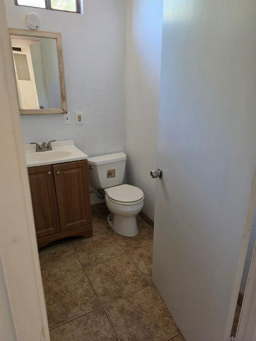 3247 E Butler Ave, Fresno, CA 93702
